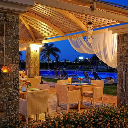 Aparthotel Socrates