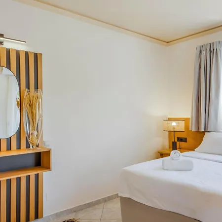 Aparthotel Socrates