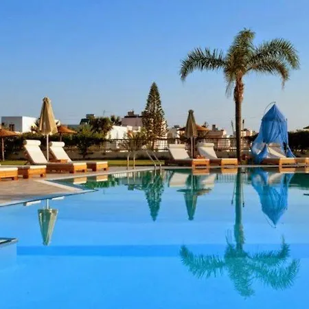 Socrates Aparthotel Malia